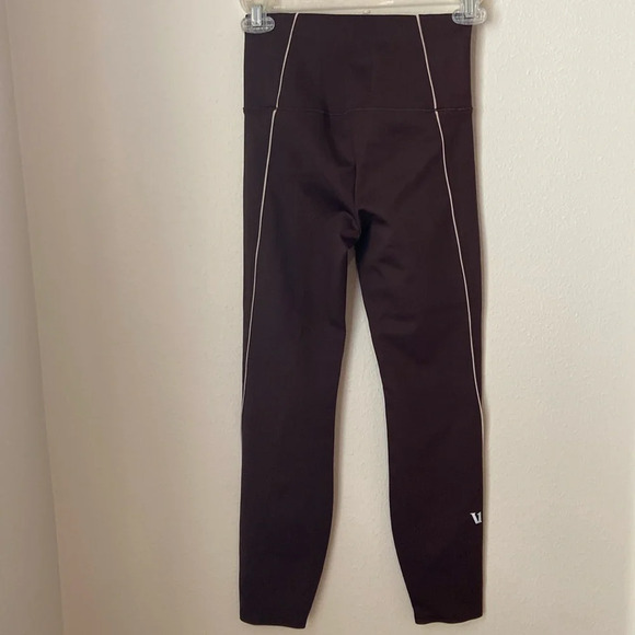 Vuori Pants - Vuori Evolve Lunar Mahogany Legging